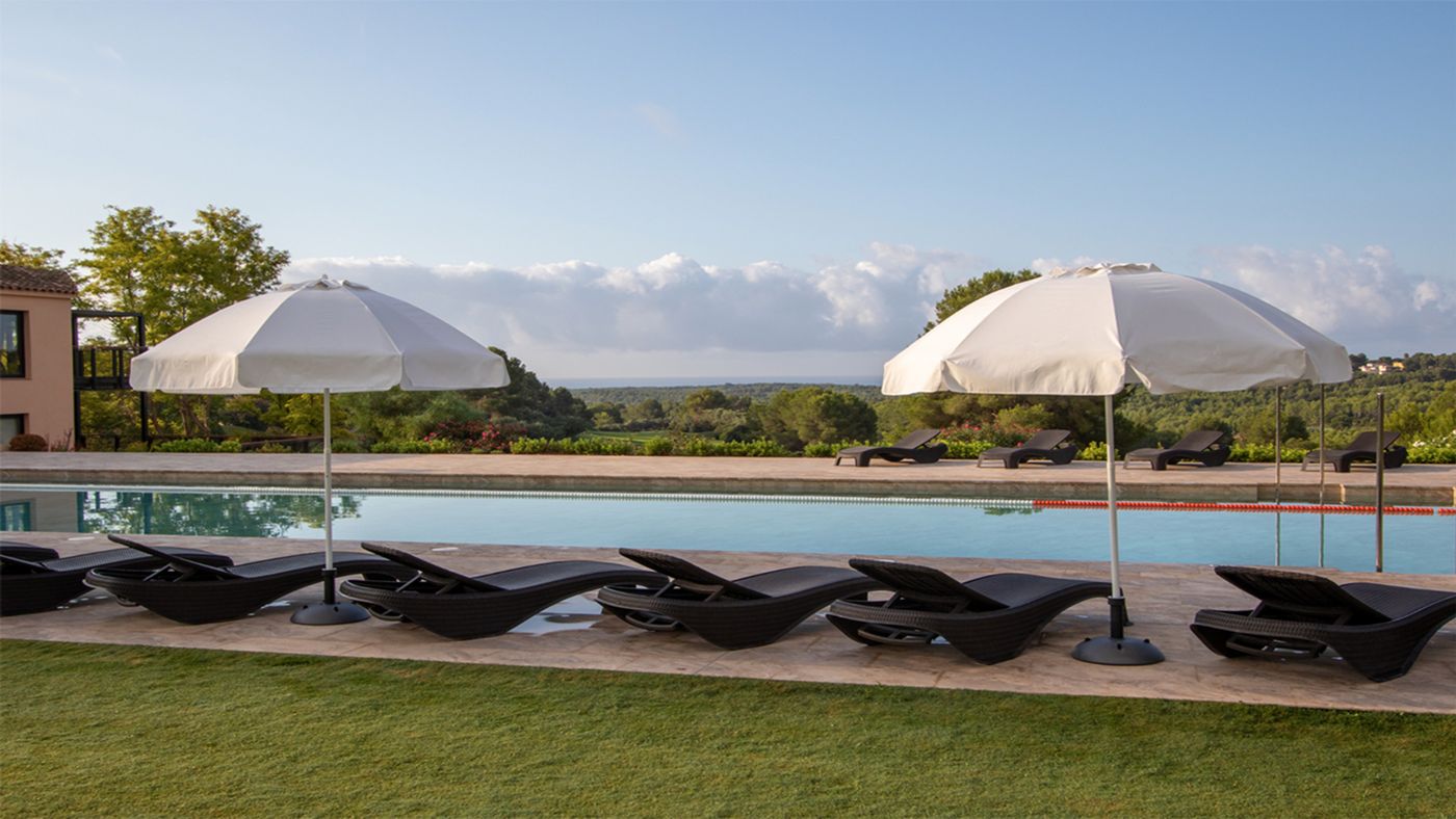 DiR Golf Costa Daurada Piscina Exterior.jpg